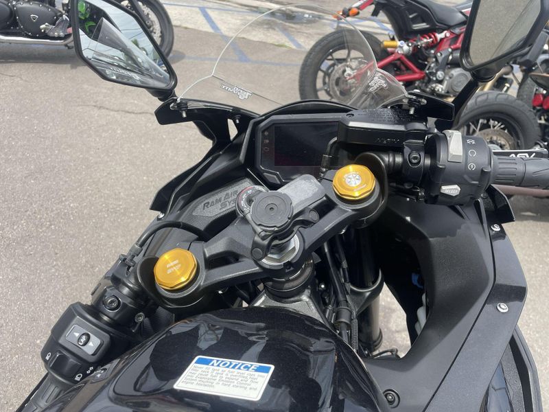 Used 2024 Kawasaki NINJA ZX-4RR Image 15