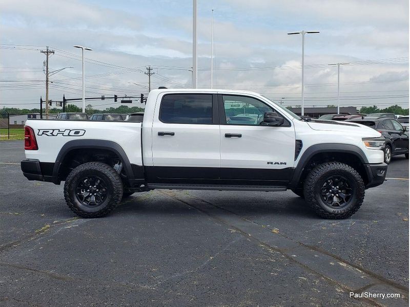 New 2026 RAM 1500 Rho Crew Cab 4x4 5'7' Box