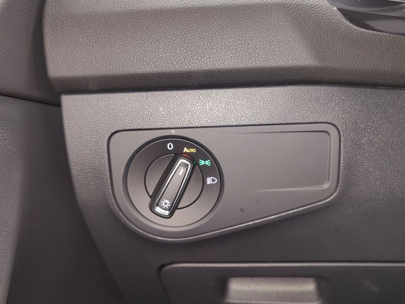 Used 2024 Volkswagen Tiguan SE AWD w/SunroofImage 28