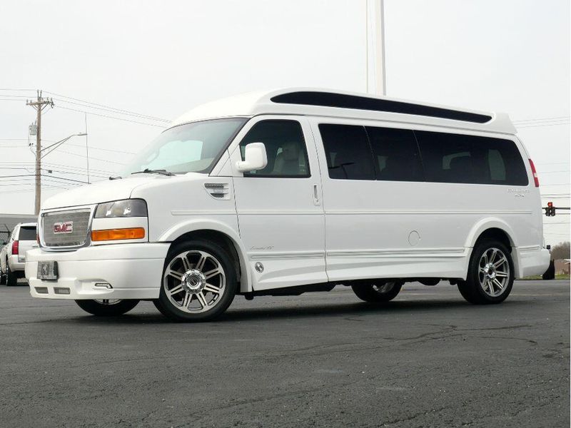 2018 GMC Savana 2500 Image 9