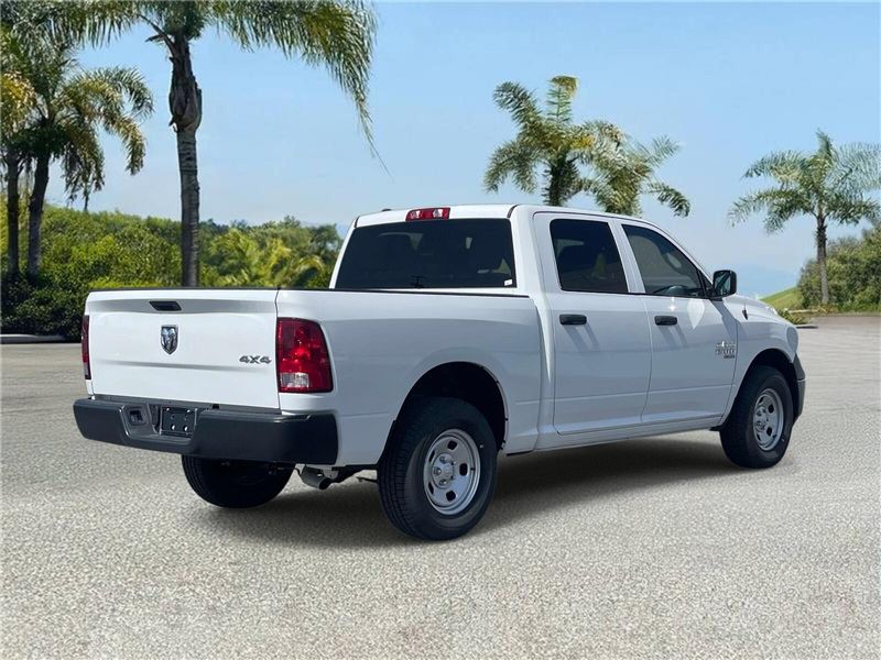 New 2024 RAM 1500 Classic Tradesman Crew Cab 4x4 5'7' Box
