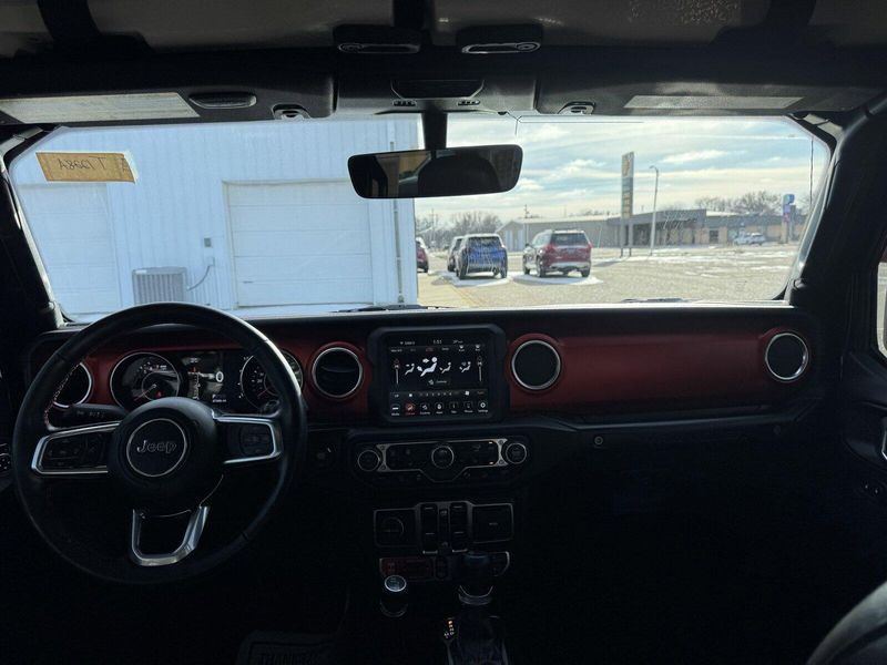 2021 Jeep Wrangler Unlimited RubiconImage 13