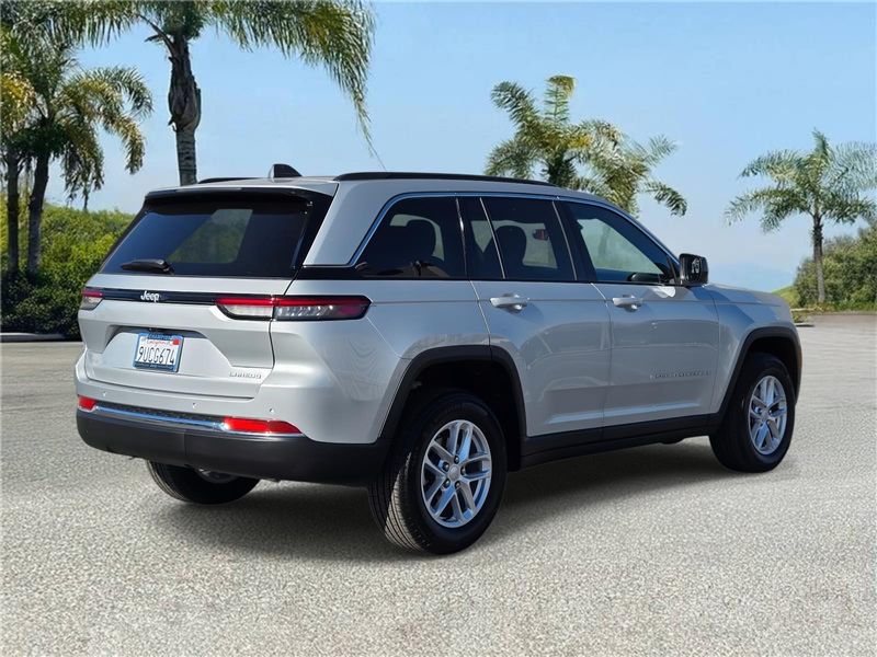 Used 2025 Jeep Grand Cherokee Laredo X 4x2