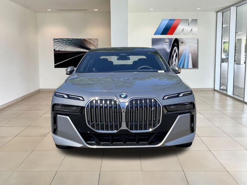 2024 BMW i7 xDrive60 in a Oxide Gray Metallic exterior color and Blackinterior. SHELLY AUTOMOTIVE shellyautomotive.com 