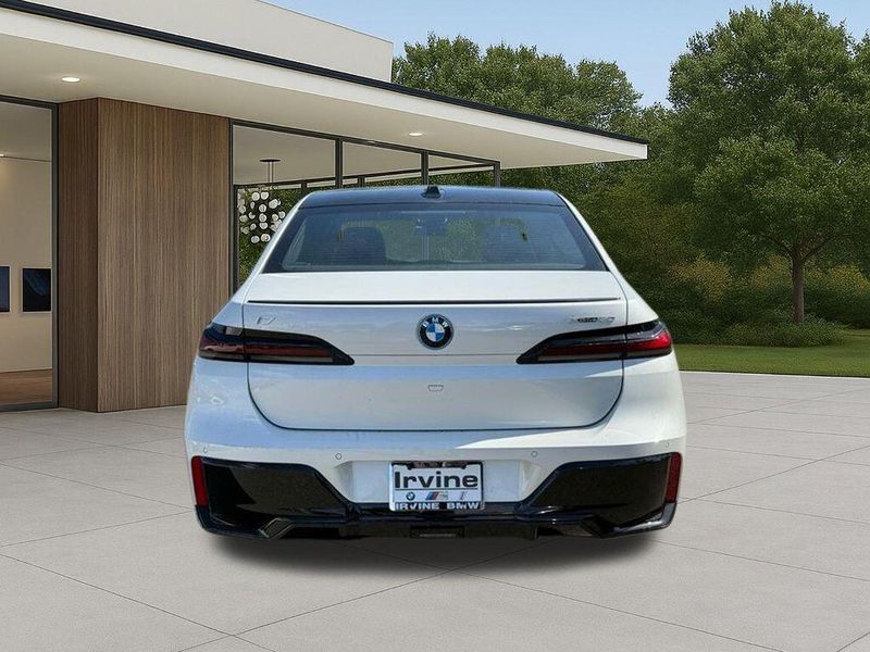 New 2026 BMW i7 xDrive60Image 10