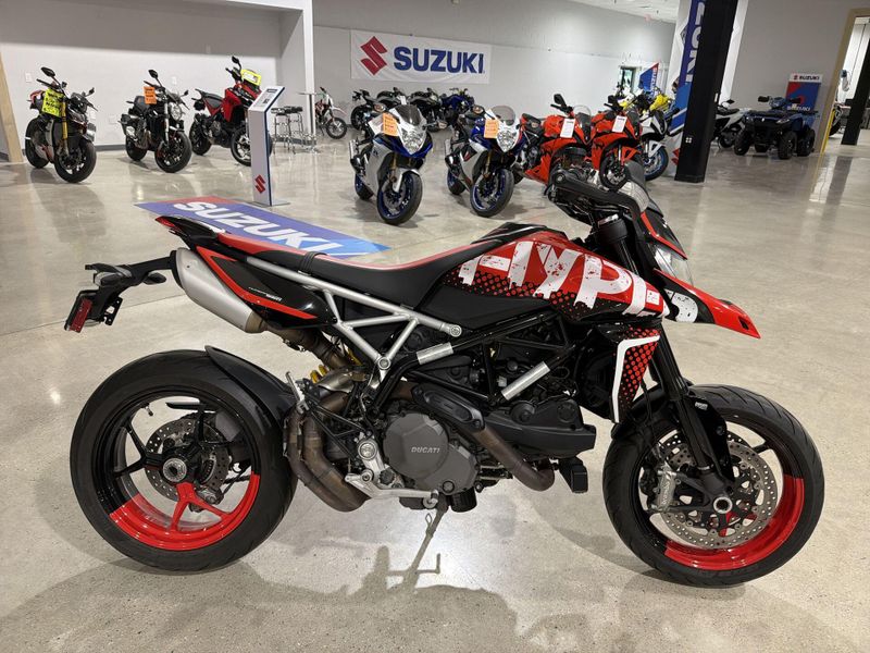 Used 2022 Ducati HYPERMOTARD 950 RVE Image 10
