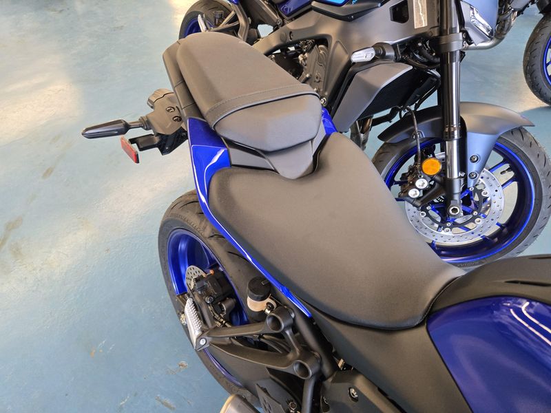 2025 Yamaha MT07 TEAM BLUE Image 17