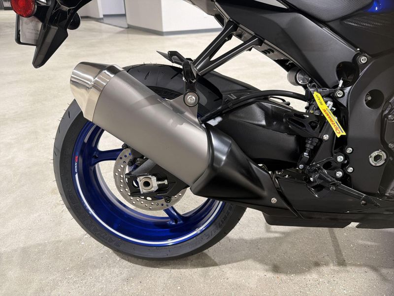 New 2026 Suzuki GSX-R750Z 40TH ANNIVERSARY EDITION Image 21