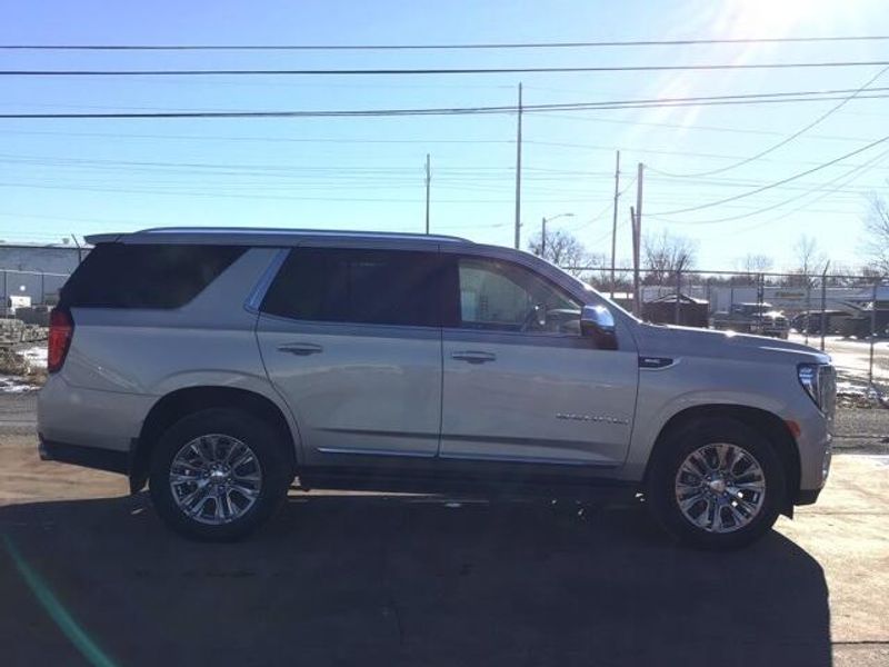 2021 GMC Yukon DenaliImage 6