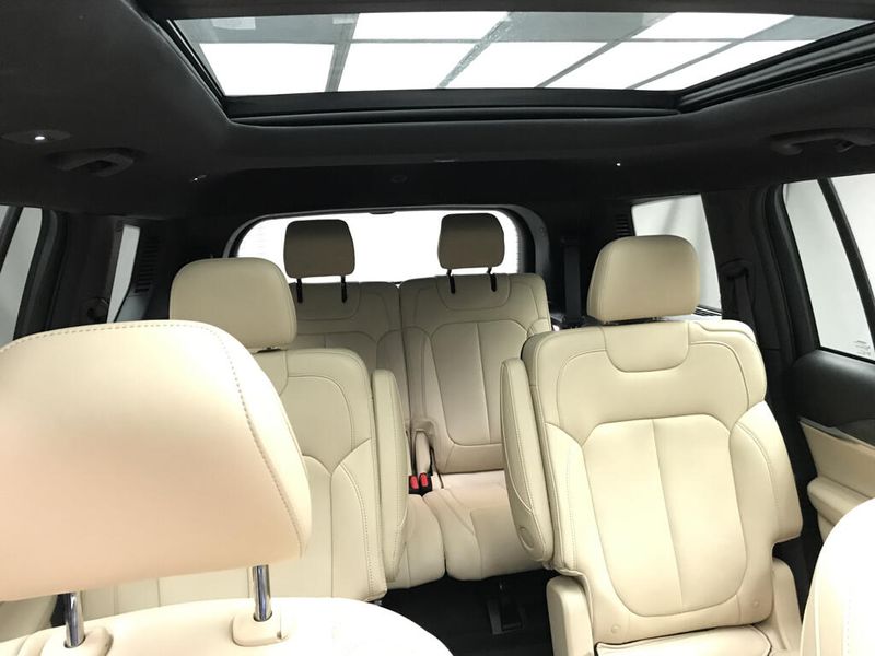 Used 2024 Jeep Grand Cherokee L LimitedImage 30