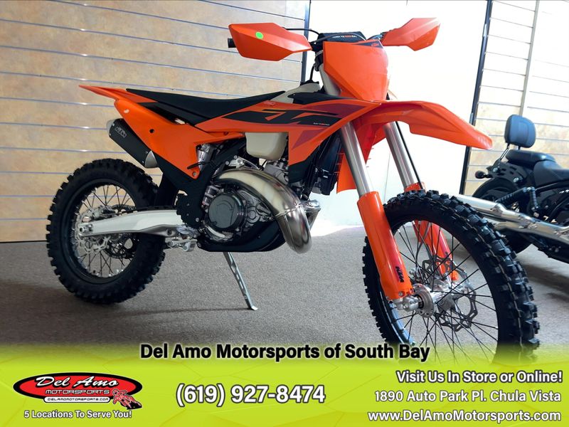 2025 KTM 250 XCImage 1