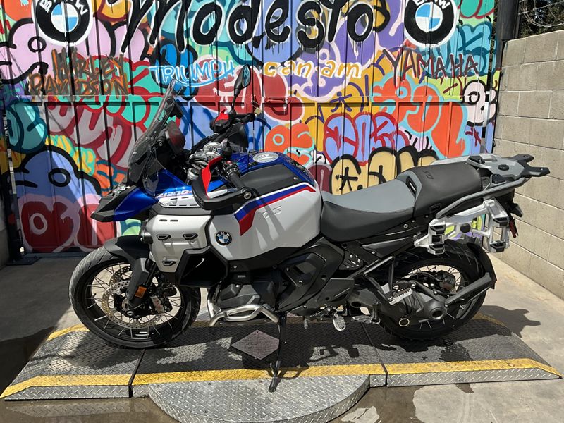 New 2026 BMW R 1300 GS Adventure Image 2