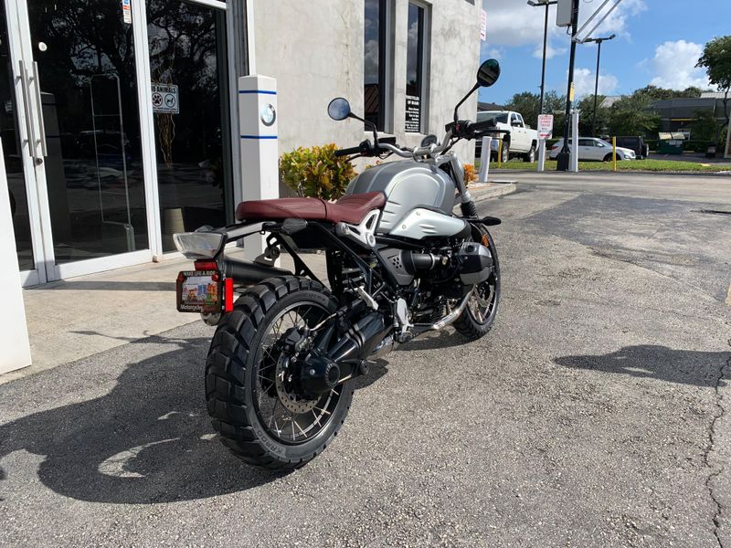 2021 BMW R nineT Scrambler Image 14