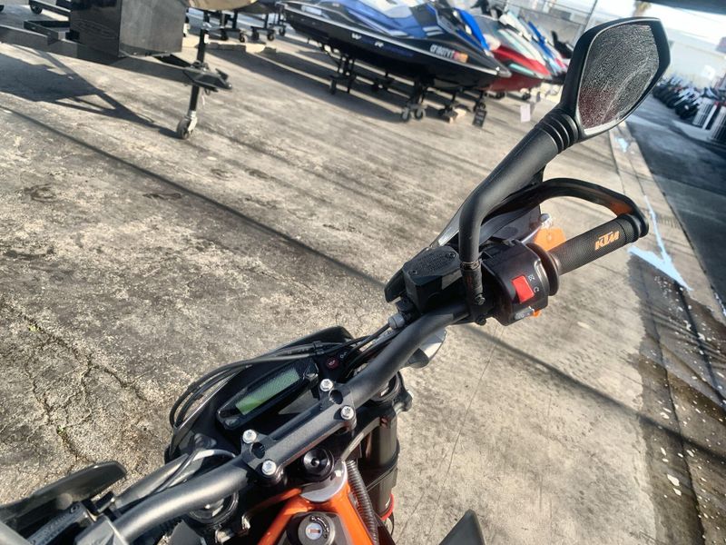 Used 2020 KTM SMC 690 R Image 14