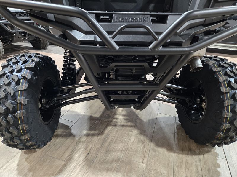 2025 Kawasaki TERYX KRX4 1000 BLACKOUT EDITION MATTE SPARK BLACK Image 25