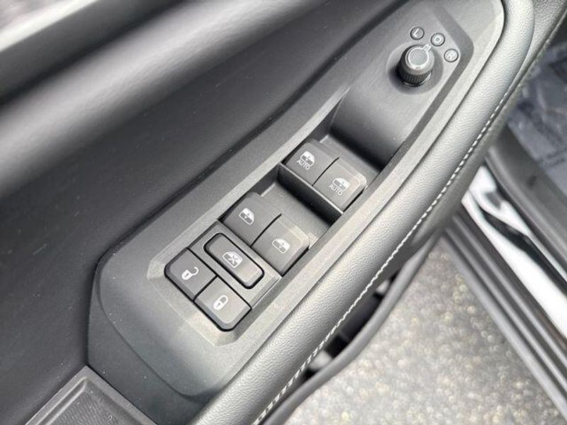 2025 Jeep Grand Cherokee Altitude X2025 Jeep Grand Cherokee L Altitude X 4x4
