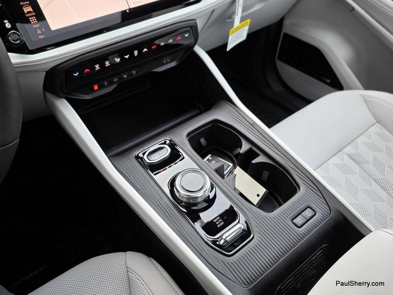 New 2026 Jeep Cherokee Overland