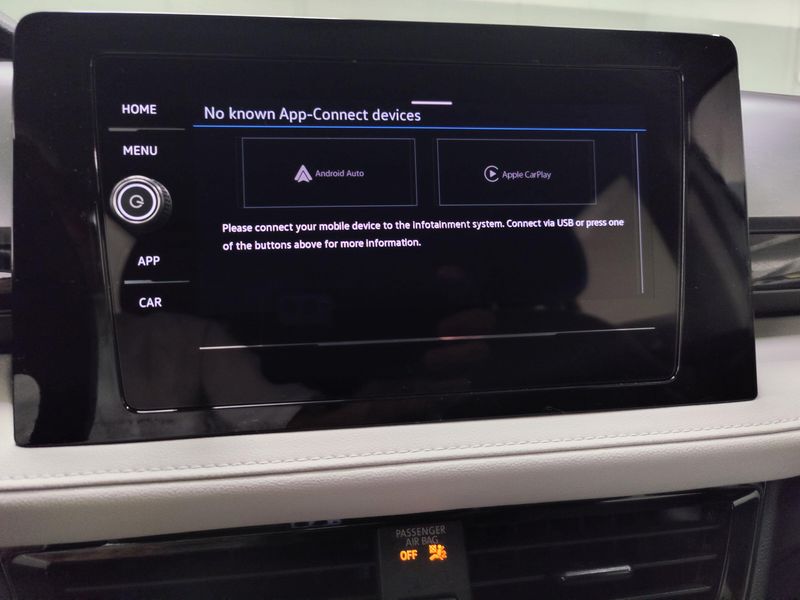 Used 2025 Volkswagen Taos S 4-Motion AWDImage 17