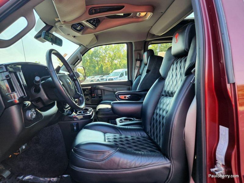 2024 Chevrolet Express Cargo 2500 photo 26