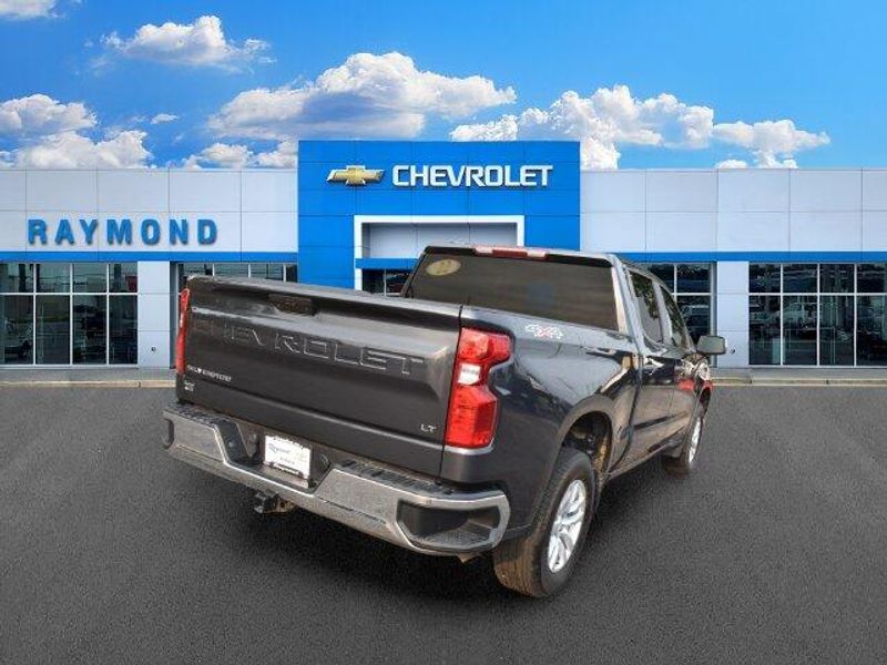 Used 2022 Chevrolet Silverado 1500 LTD LTImage 4