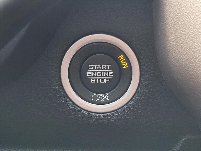 2024 RAM 2500 LaramieImage 16