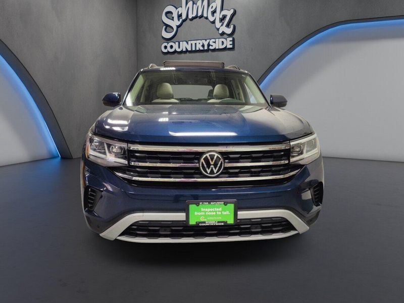Used 2022 Volkswagen Atlas V6 AWD SE w/Technology/SunroofImage 2