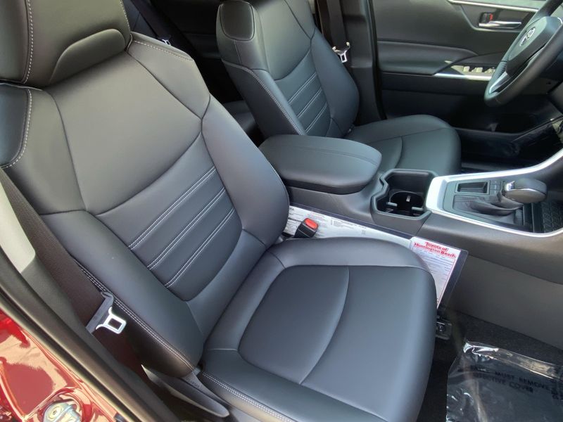 New 2025 Toyota RAV4 XLE PremiumImage 10