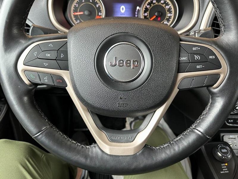 2015 Jeep Cherokee LimitedImage 3