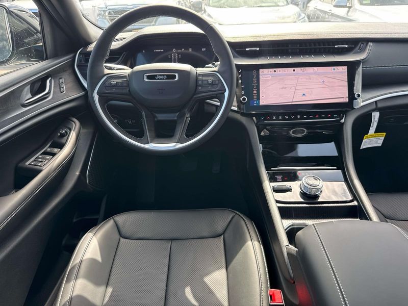 New 2026 Jeep Grand Cherokee Limited Reserve 4x4