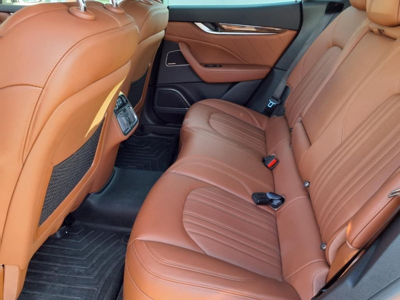 Used 2022 Maserati Levante GTImage 18
