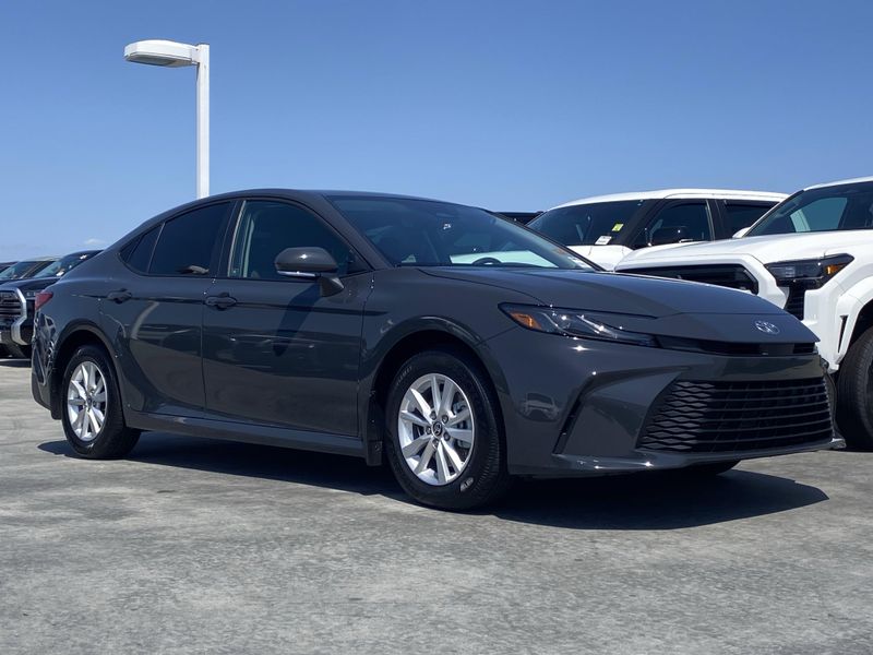 New 2025 Toyota Camry Image 2