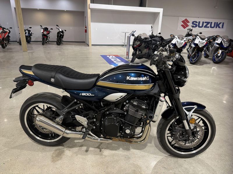 Used 2022 Kawasaki Z900RS ABS Image 10