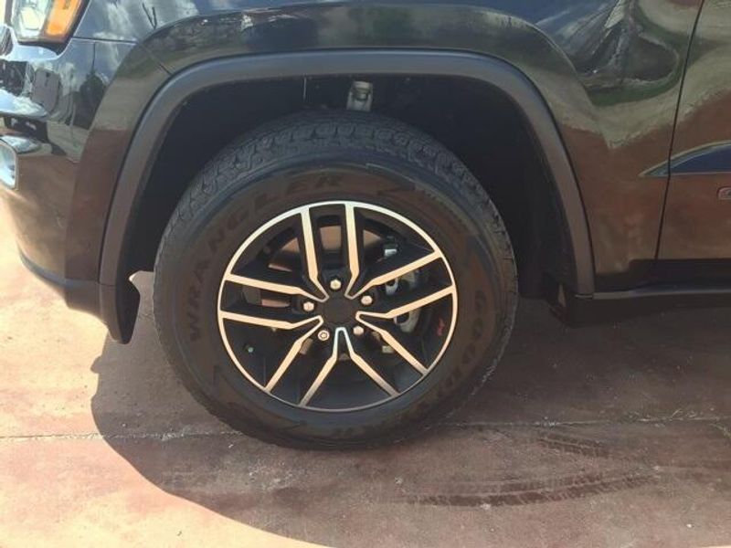 2019 Jeep Grand Cherokee TrailhawkImage 20