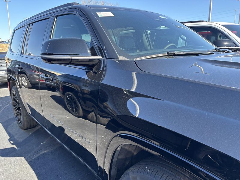 2026 Jeep Grand Wagoneer Limited Reserve 4x4Image 4