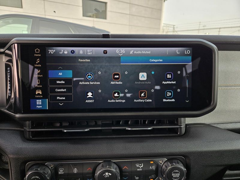New 2026 Jeep Gladiator Sport S 4x4