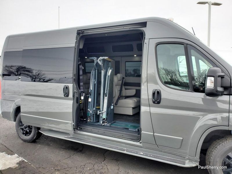 New 2026 RAM Promaster 2500 Slt+ Window Van High Roof 159' Wb