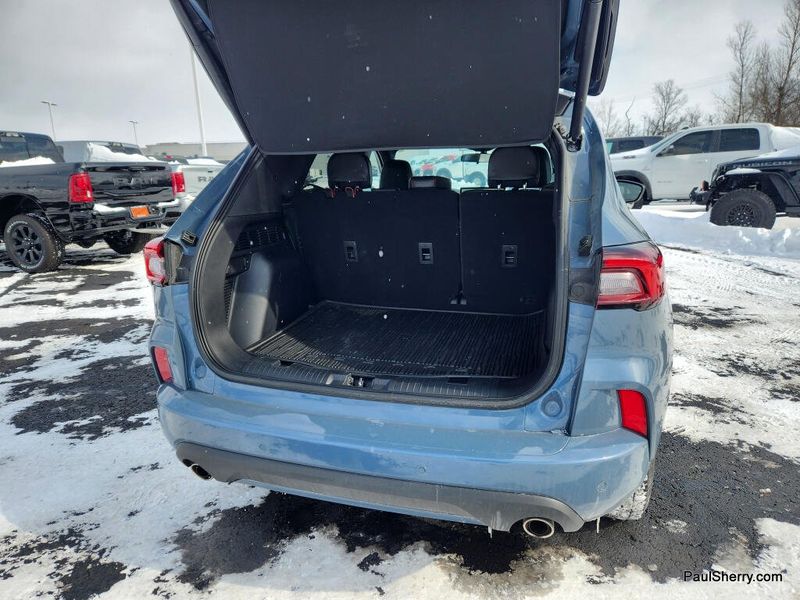 Used 2024 Ford Escape ST-Line