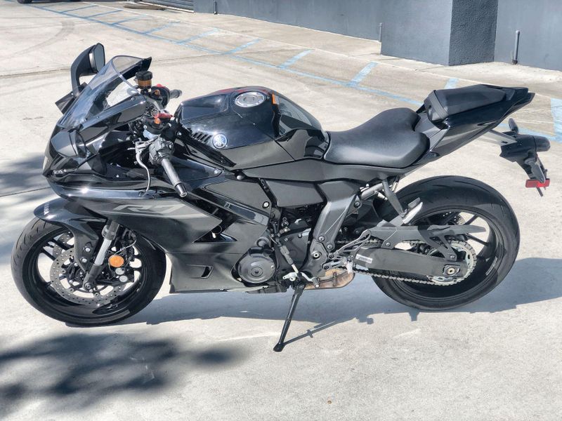 Used 2026 Yamaha YZF-R7 CA Image 14