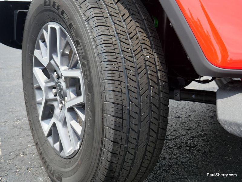 New 2025 Jeep Wrangler 4-door Sahara