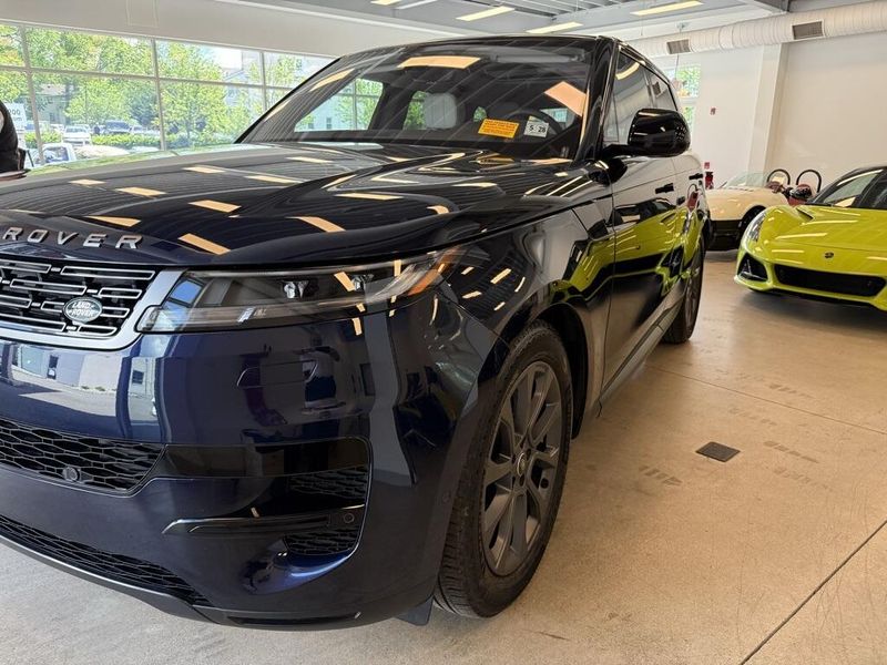 2023 Land Rover Range Rover Sport SE