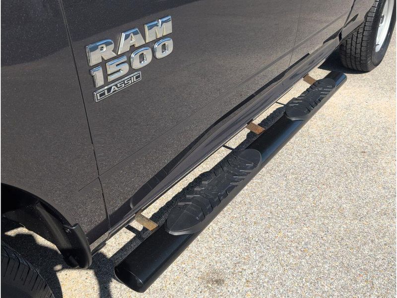 2019 RAM 1500 Classic TradesmanImage 10