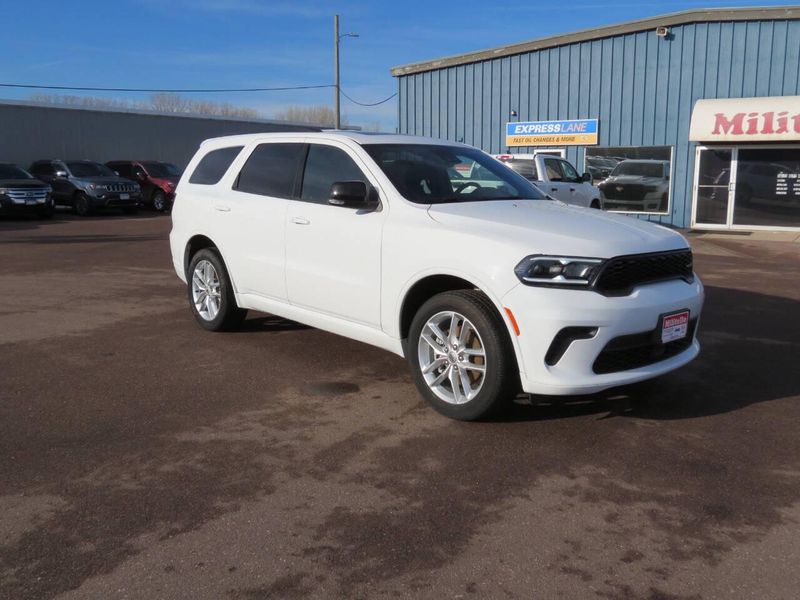 Used 2024 Dodge Durango GT Plus AWD 4dr SUVImage 2