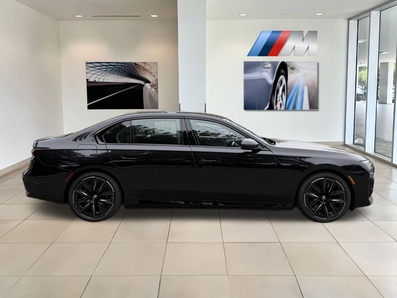 2025 BMW i7 eDrive50Image 5