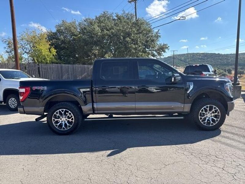 2023 Ford F-150 XL photo 4