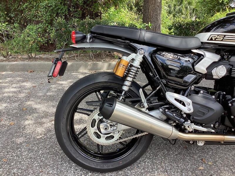 New 2025 Triumph Speed Twin 1200 RS 