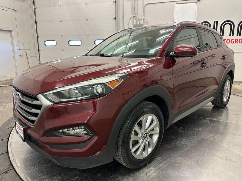 2017 Hyundai Tucson SEImage 9