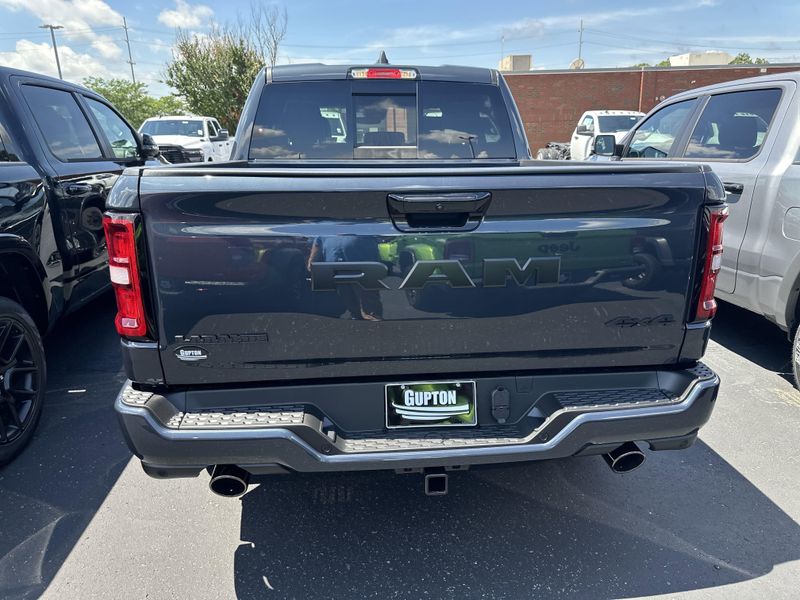 2025 RAM 1500 Laramie Crew Cab 4x4 5