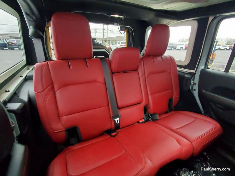 Used 2024 Jeep Wrangler Rubicon 392