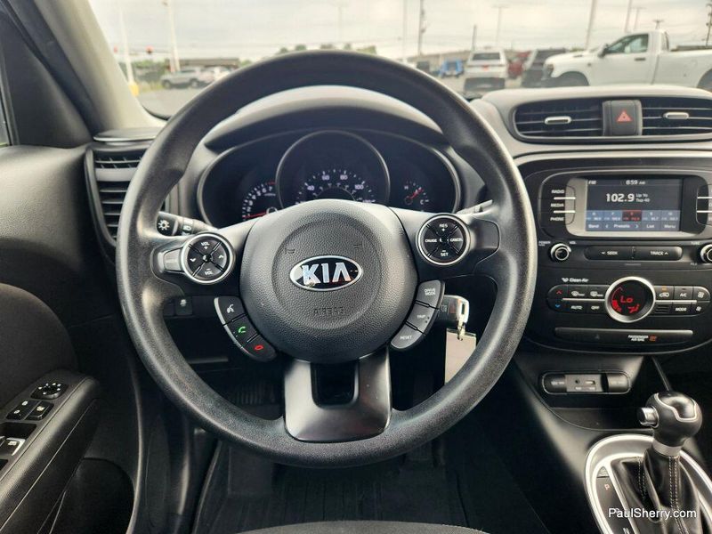2017 Kia Soul +Image 34