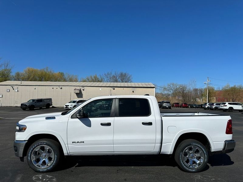 2025 RAM 1500 Big Horn Crew Cab 4x4 5